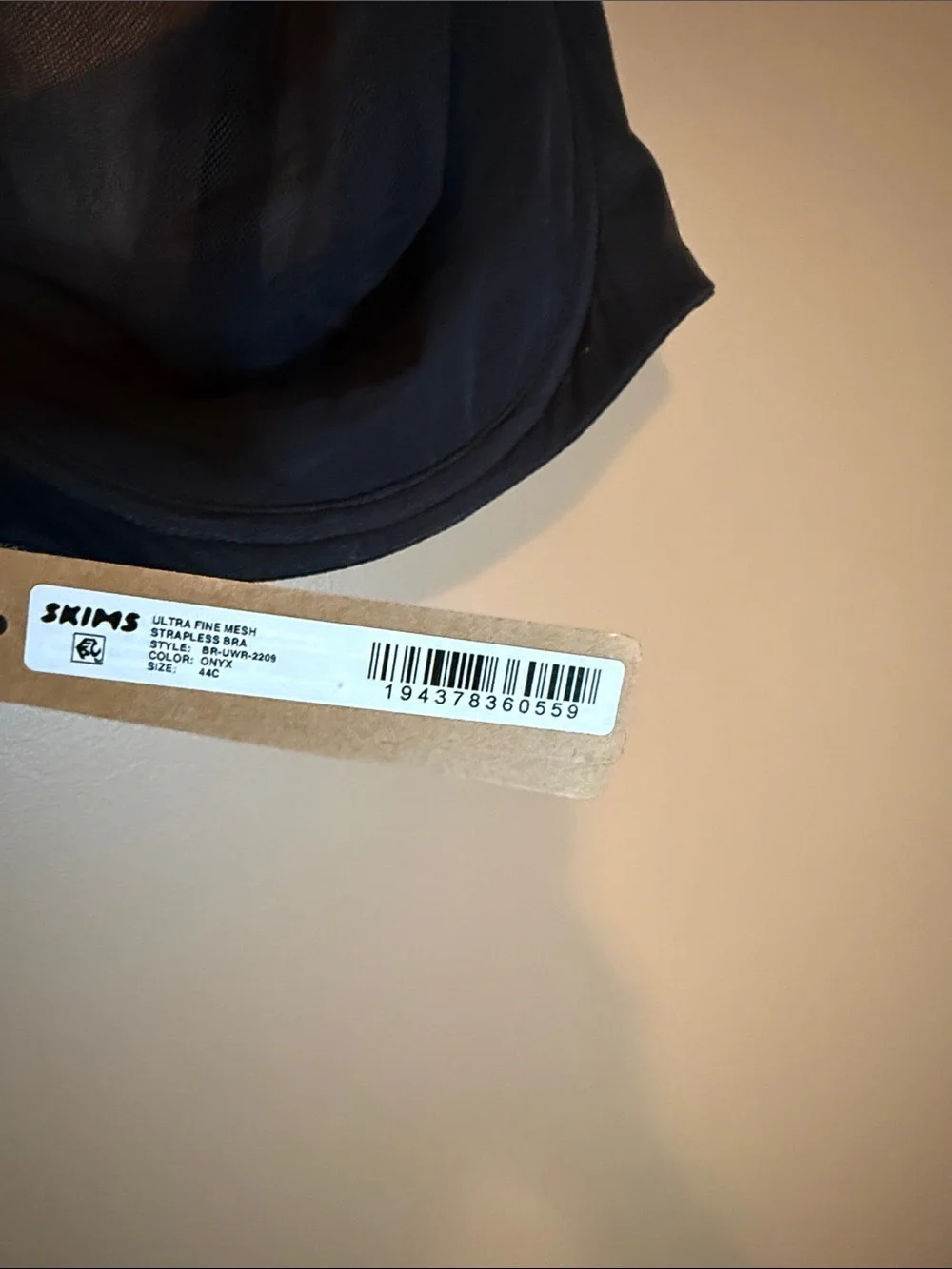 Skims Ultra Fine Mesh Strapless Bra - Picture 3 of 5